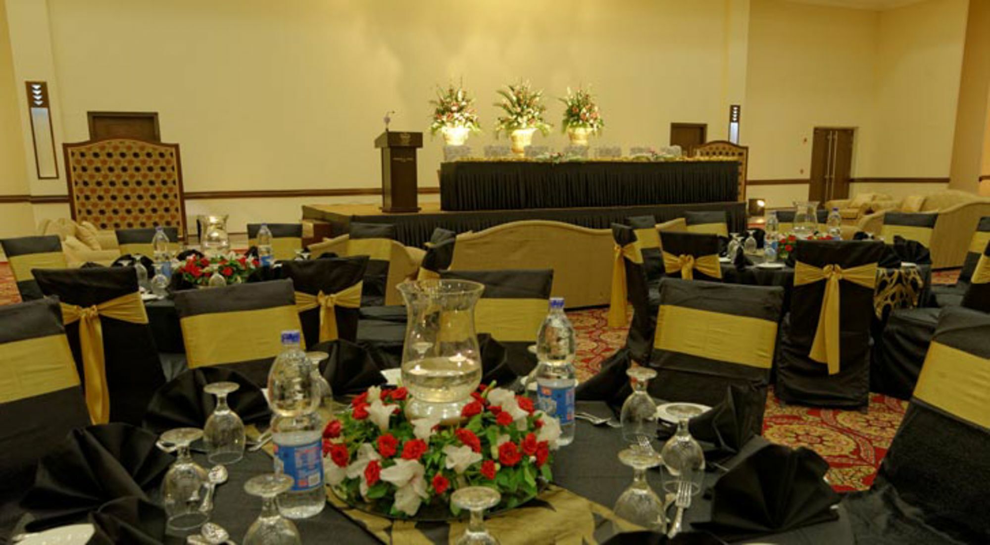 Faletti'S Hotel Lahaur Zewnętrze zdjęcie